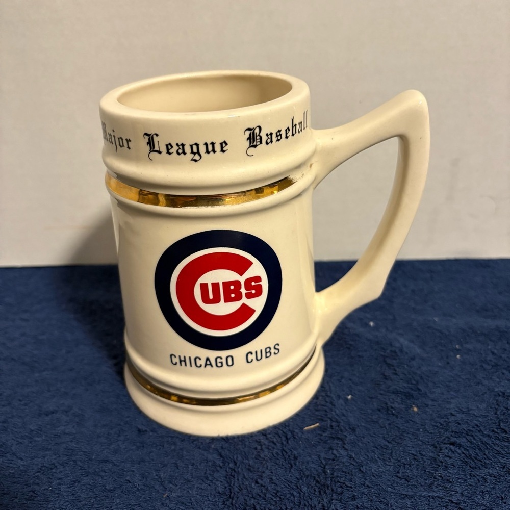Vintage CHICAGO CUBS Baseball 6” Ceramic Beer Stein Vase Decor MLB - Made In USA